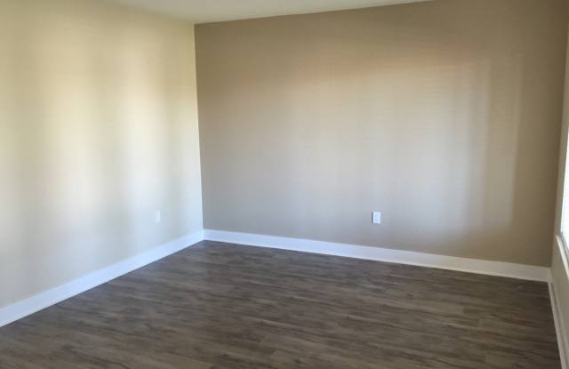 Riverside Home 4bd/ 2ba photos photos