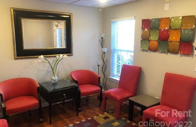 2310 SW Hickory Boulevard Gallery 2