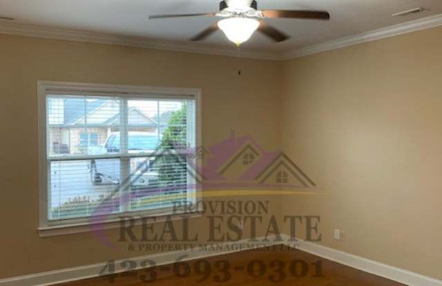 1715 Stonebriar Dr NE Gallery 3