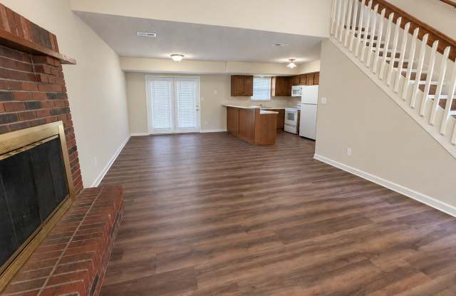 Three bedroom, two and a half bath Gallery 4