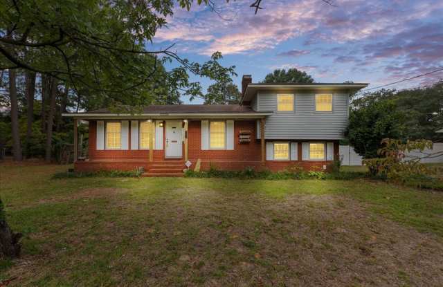 3 Bedroom/2 bath home Gallery 3