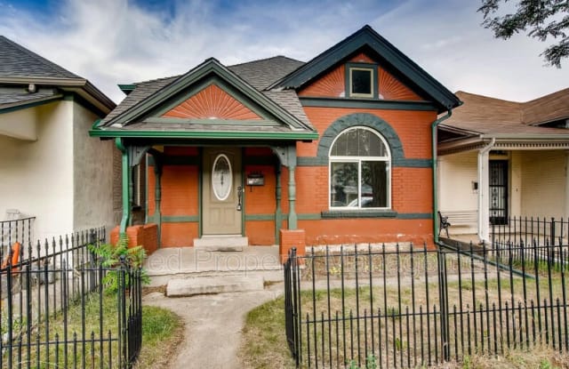 3544 N Humboldt St photos photos