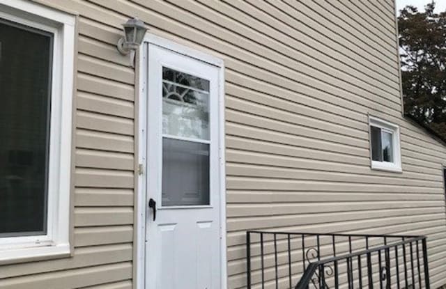 28 Evelyn Avenue Gallery 2