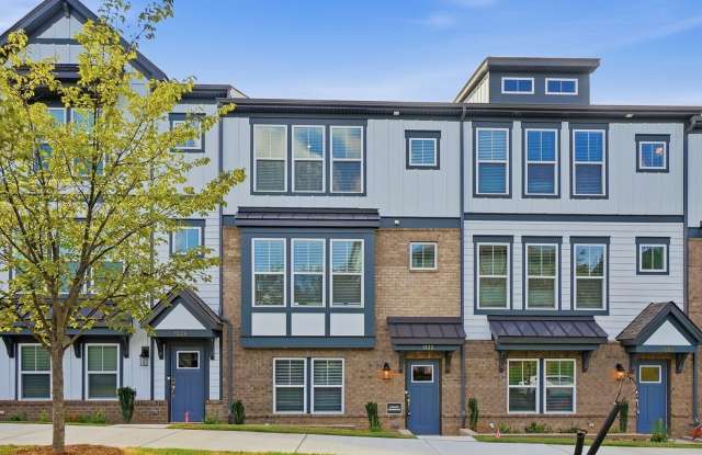Brand-New Townhome in the University area at Senata at Research Park! Gallery 3