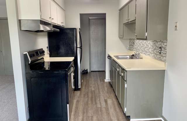 810 9th Avenue South photos photos