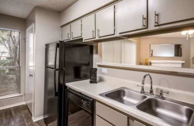 12406 Hunters Chase Dr Gallery 3