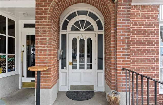 633 Old Post Road Gallery 2