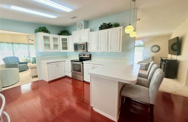 8713 28th Avenue East Gallery 3