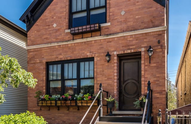 2015 West Dickens Avenue - 2015 West Dickens Avenue, Chicago, IL 60647
