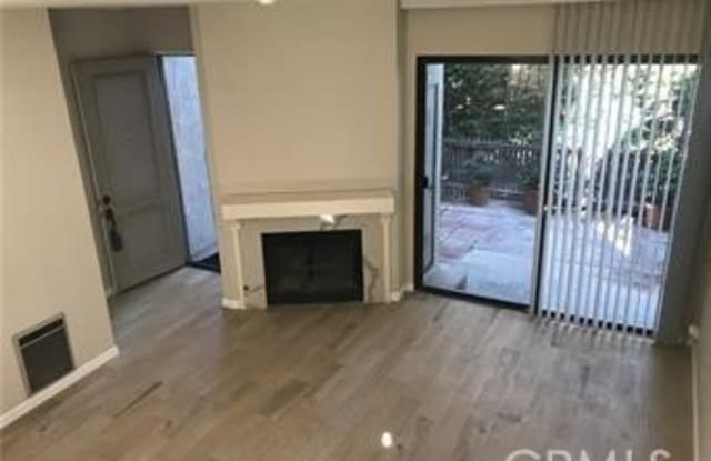 429 S Broadway - 429 South Broadway, Redondo Beach, CA 90277
