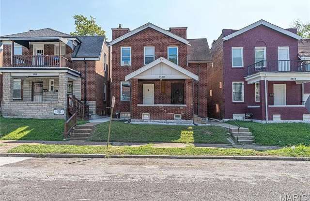 Huge Renovated 4 Bed / 2 Bath Home | Half Off Deposit | All Housing Vouchers Welcome! photos photos