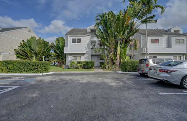 3453 Northwest 44th Street photos photos