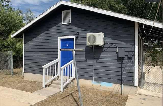 1027 king unit: C photos photos