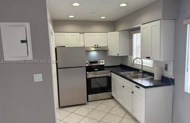 5870 NW 16th Pl photos photos 5870 NW 16th Pl photos photos