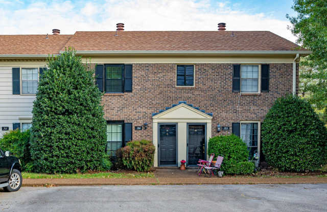 2 bed 1.5 bath townhome for rent in Brentwood! photos photos