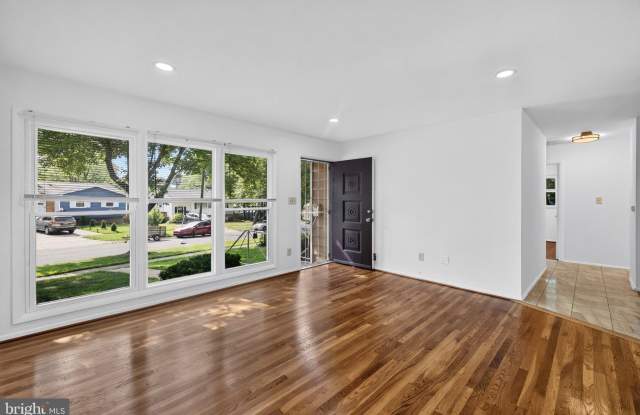 13500 TURKEY Parkway Gallery 3