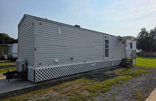 Renovated 1BR/1BA Mobile Home with Utilities Included photos photos