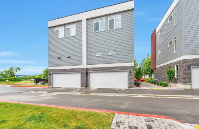 Modern End Unit townhouse w attached 2 car garage!! photos photos