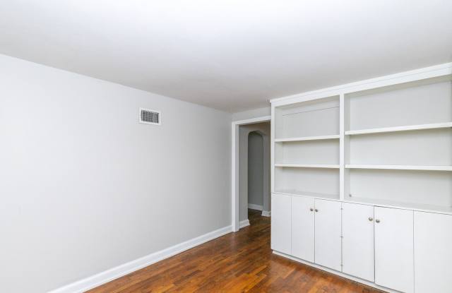 Home in Waldo Gallery 3