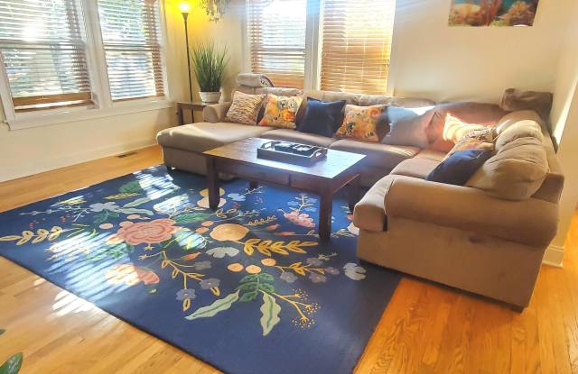 1093 Shippan Avenue photos photos