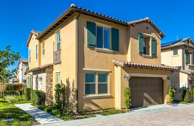60 Fuchsia - 60 Fuchsia, Lake Forest, CA 92630