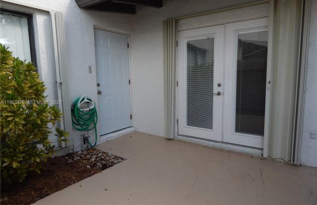 6959 SW 110th Ct photos photos