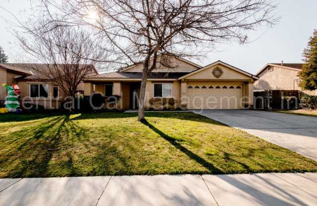 3 Bedroom/2 Bath Home with an office in the desired Southwest - $2350 per month! photos photos