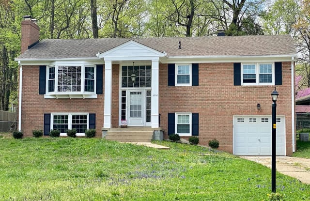 3008 HUNT ROAD - 3008 Hunt Road, Fairfax County, VA 22124