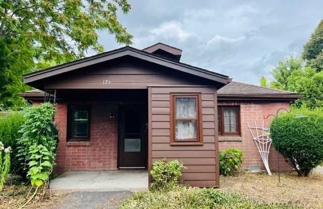 17 N BRETT ST - 17 North Brett Street, Beacon, NY 12508