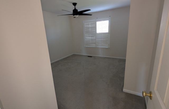 4706 Joyce Lane Gallery 4