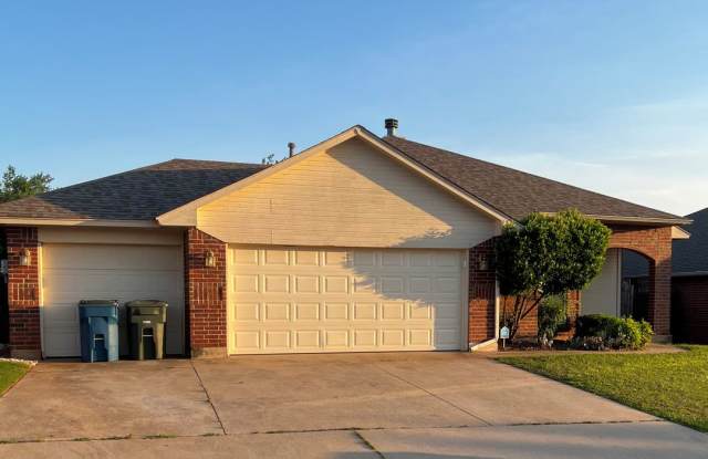 Beautiful edmond home for lease photos photos