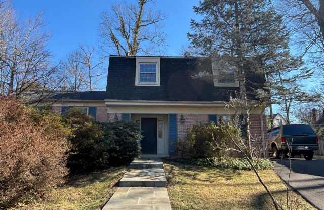 1249 DERBYSHIRE RD photos photos