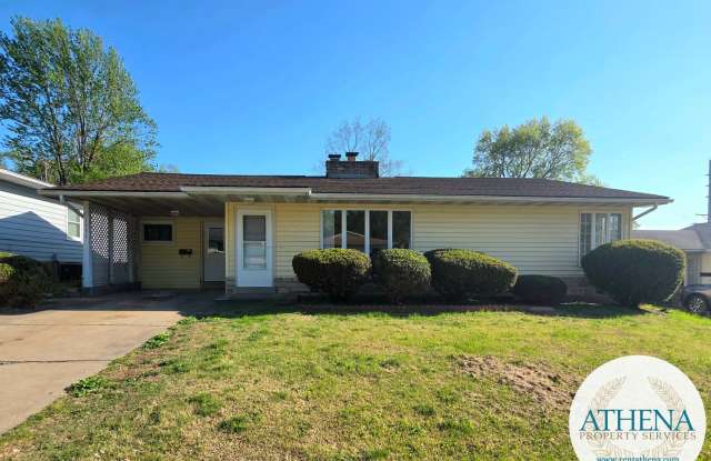 3 Bedroom / 2 Bath House - NEAR CAPAHA PARK photos photos