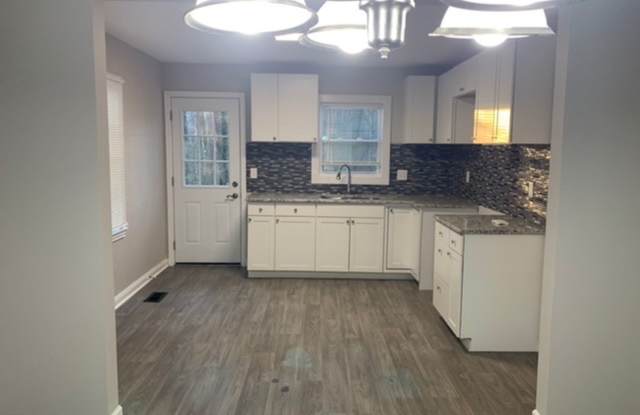 Beautiful two bedroom one bath near Campbellton and 166 photos photos Beautiful two bedroom one bath near Campbellton and 166 photos photos
