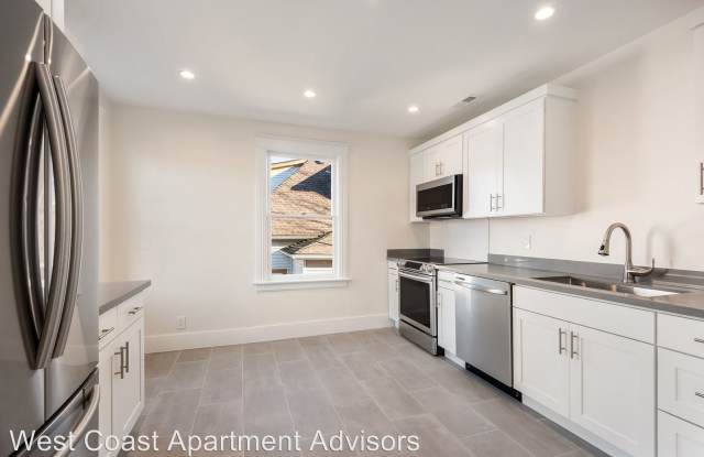 5321 9th Ave NE - 5321 9th Avenue Northeast, Seattle, WA 98105