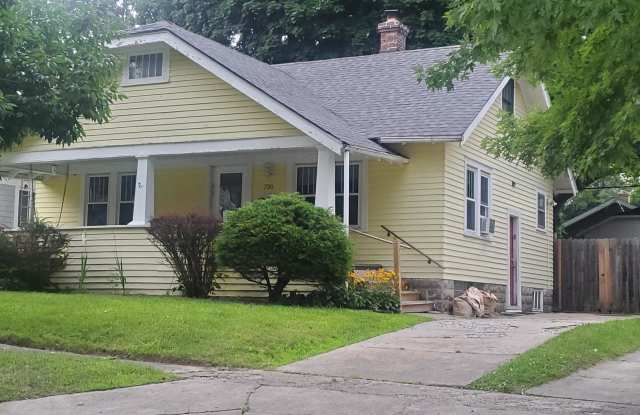 730 Frank - 730 Frank Street, Flint, MI 48504