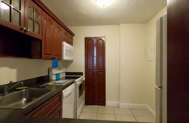 8020 N Colony Cir N Apt 3-308 Gallery 3