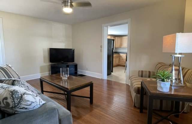 1145 Isabella Court photos photos