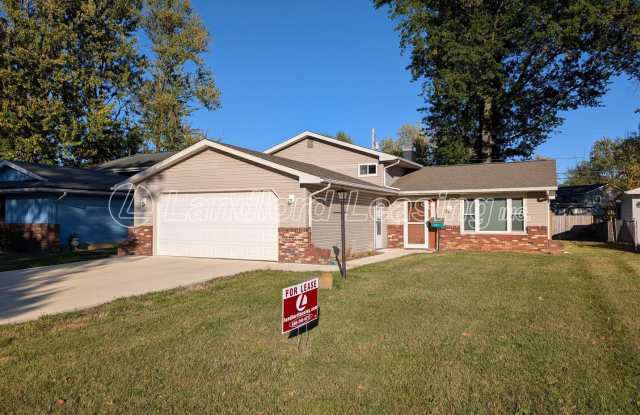 Beautiful 4-Bedroom Split-Level Home with Upgrades in Elyria photos photos