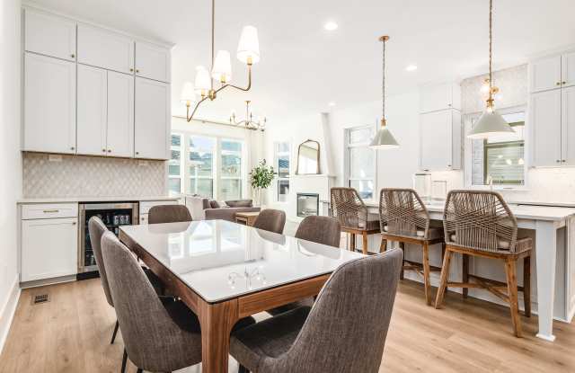 1163 Perry St - 1163 Perry Street, Columbus, OH 43201 1163 Perry St - 1163 Perry Street, Columbus, OH 43201