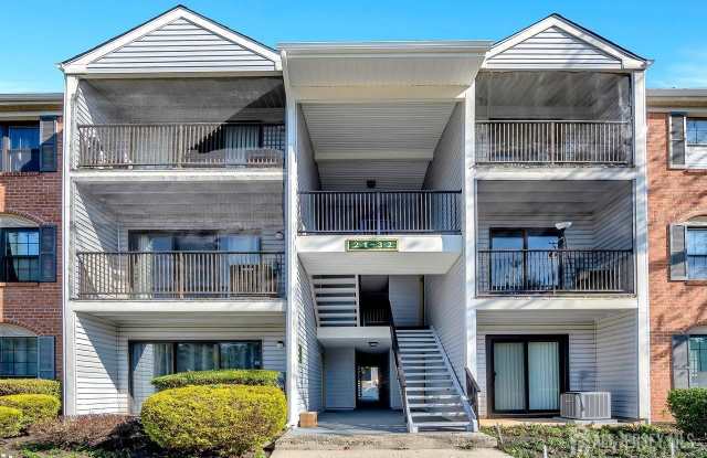 26 Canterbury Court - 26 Canterbury Court, Piscataway, NJ 08854