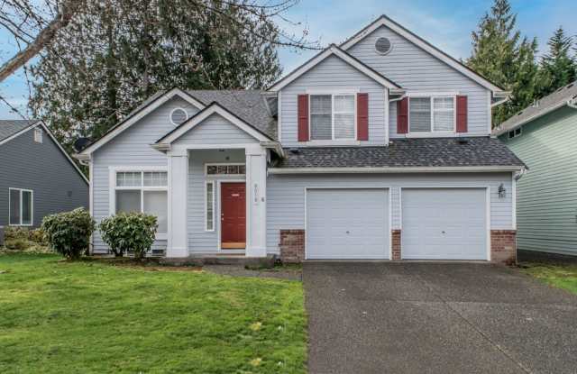 Beautiful home in private cul-de-sac on Gleneagle Golf Course W/ 4bd  2.5bth! photos photos