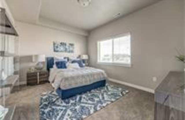 670 E 265 N Unit 302 Gallery 3