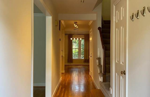 3037 FEDERAL HILL DRIVE Gallery 4