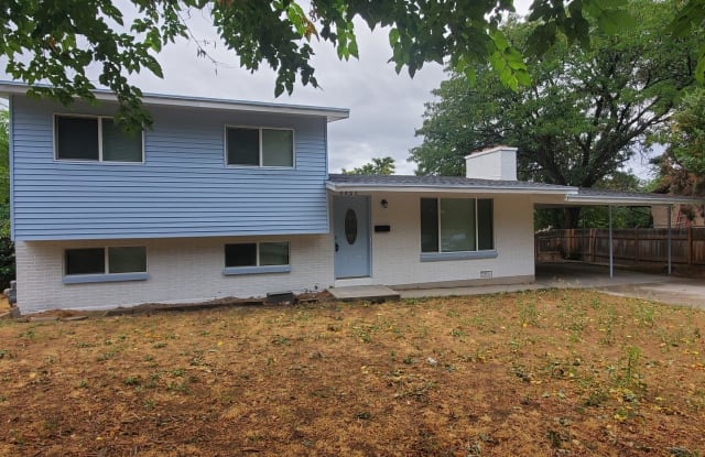 6848 South Greendale Road - 6848 South Greendale Road, Cottonwood Heights, UT 84121