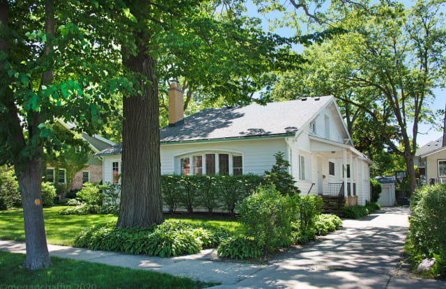 164 WOODLAND Avenue - 164 Woodland Avenue, Winnetka, IL 60093