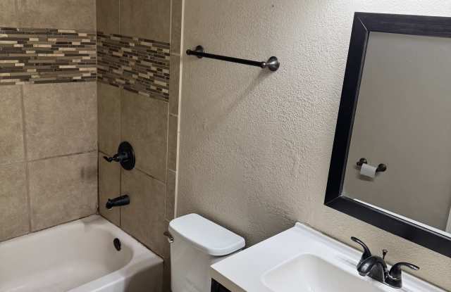 1013 West Atlanta Court photos photos