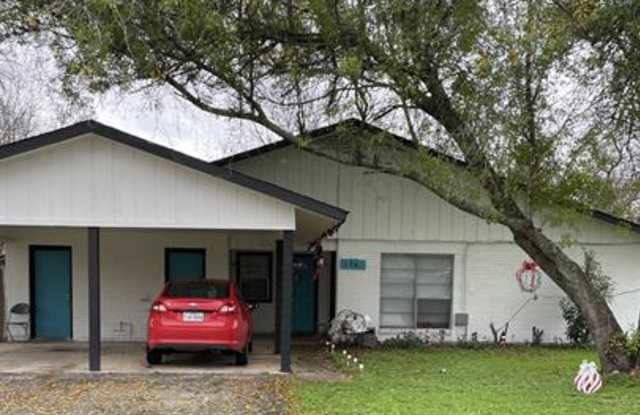 108 Cockerham Street - B - 108 Cockerham Street, Kyle, TX 78640