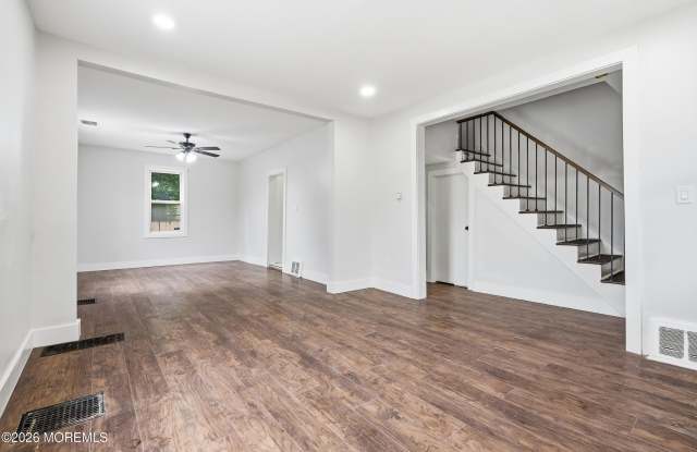 236 Seaview Avenue Gallery 3
