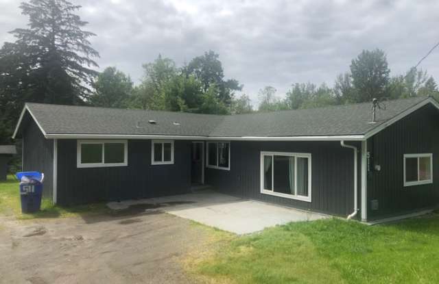 511 Haussler Road - 511 Haussler Road, Kelso, WA 98626